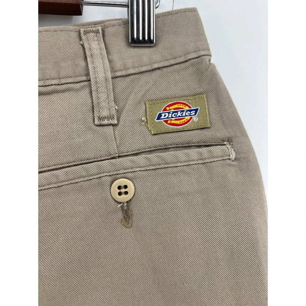 Dickies Mens Khaki Tan Twill Cargo Shorts Utility Workwear 33 NWT W623240033028